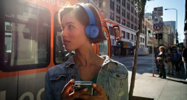 Как длительное использование наушников может повлиять на ваши уши